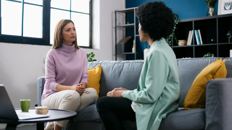 Counsellor vs. Therapist: Which is Right for Your Therapy and Counselling Goals?