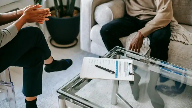 Does Blue Cross Cover Therapy? Understanding Mental Health Services, Therapists, and Coverage Options