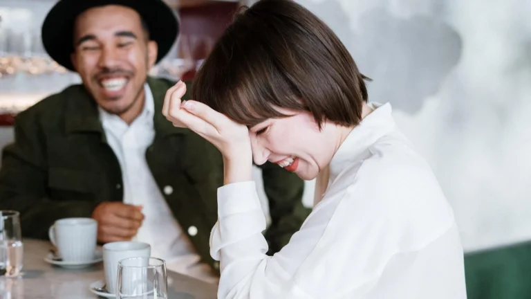 What Is a Platonic Relationship? Understanding the Power of Platonic Connections, Platonic Love, and Deep Friendship